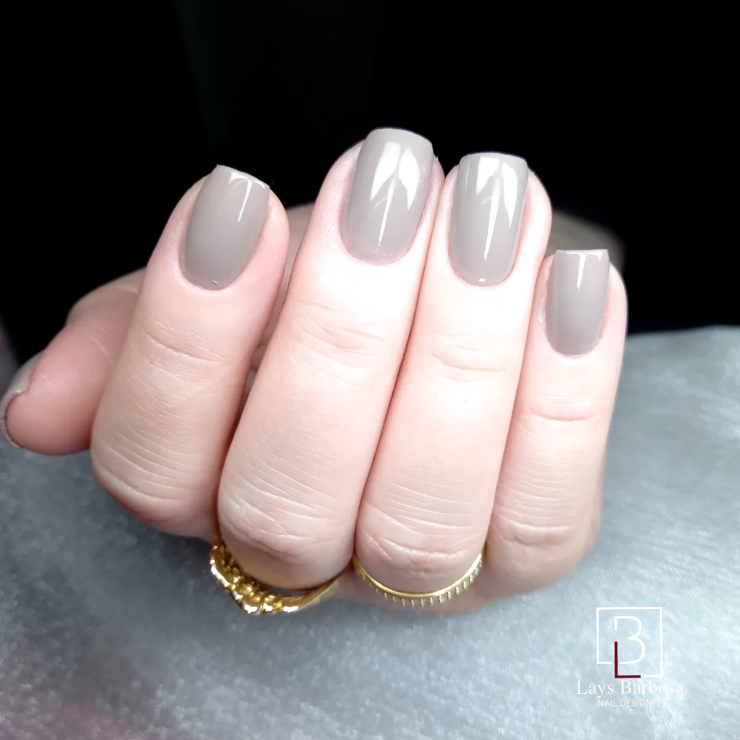 Imagem do serviço de Manicure tradicional