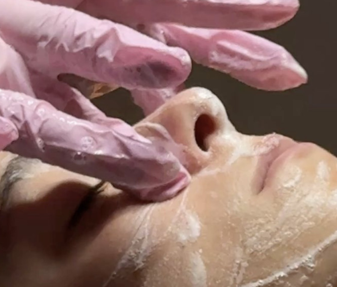 Imagem do serviço de Limpeza de pele personalizada