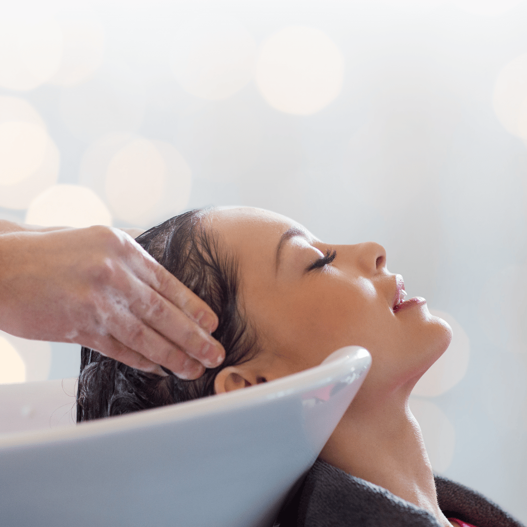 Imagem do serviço de Terapia Capilar cabelo cheio e longo